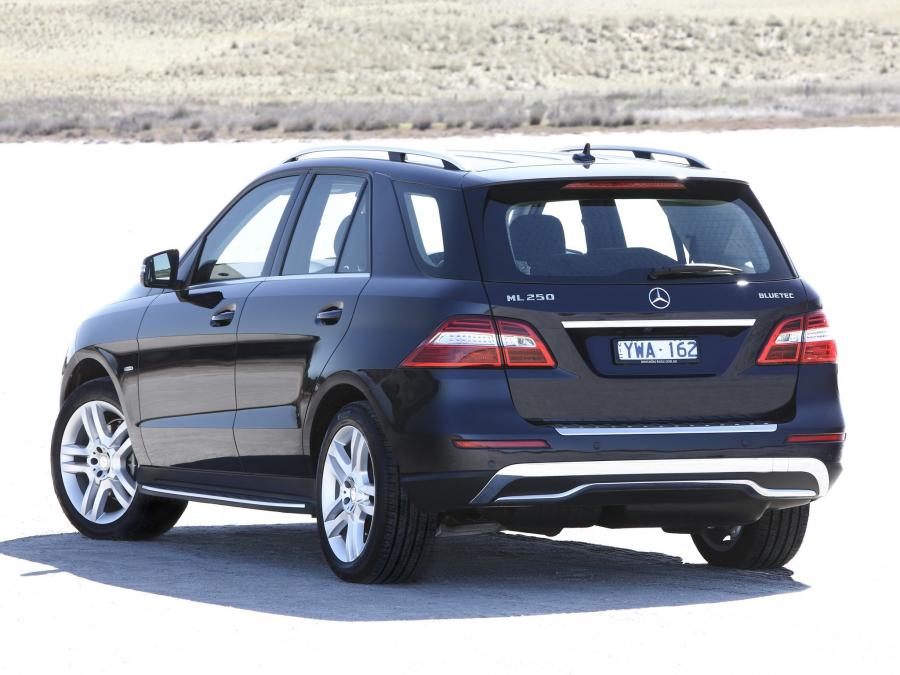  Mercedes-Benz ML250 BlueTec 2011 года  (AU) (фото 6 из 15)